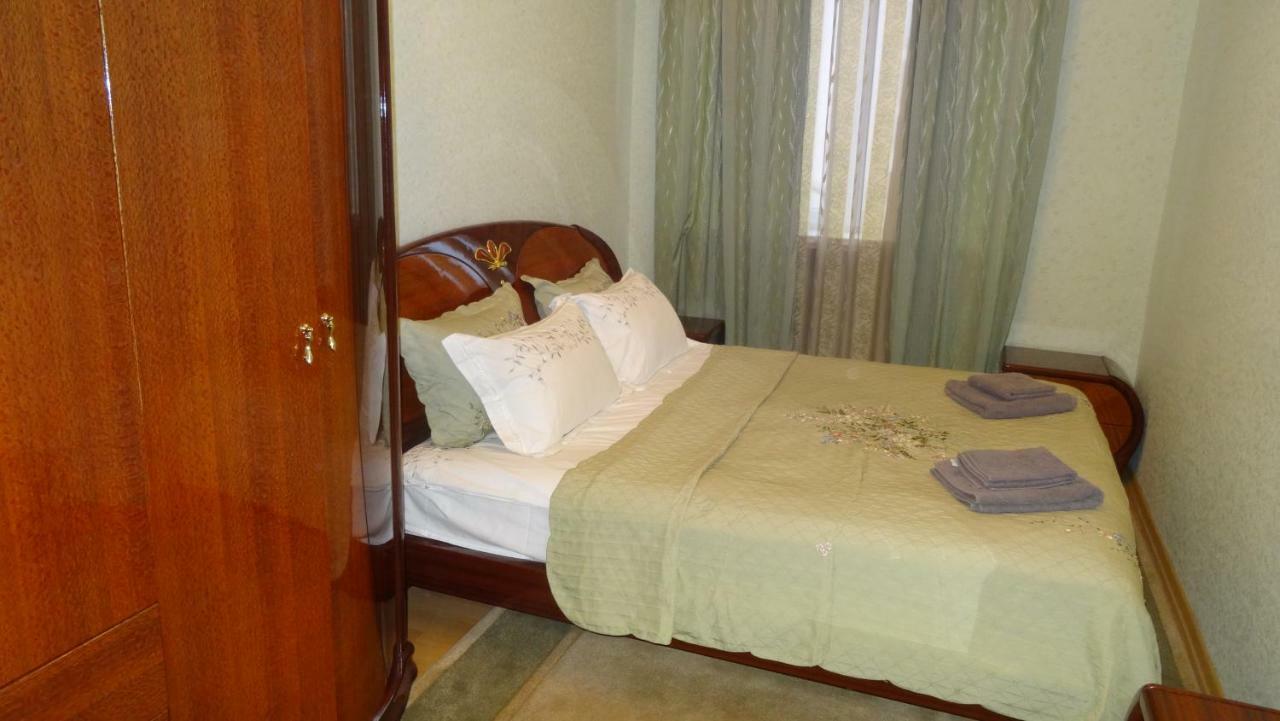 Apartment Vake-Saburtalo Tbilisi Room photo